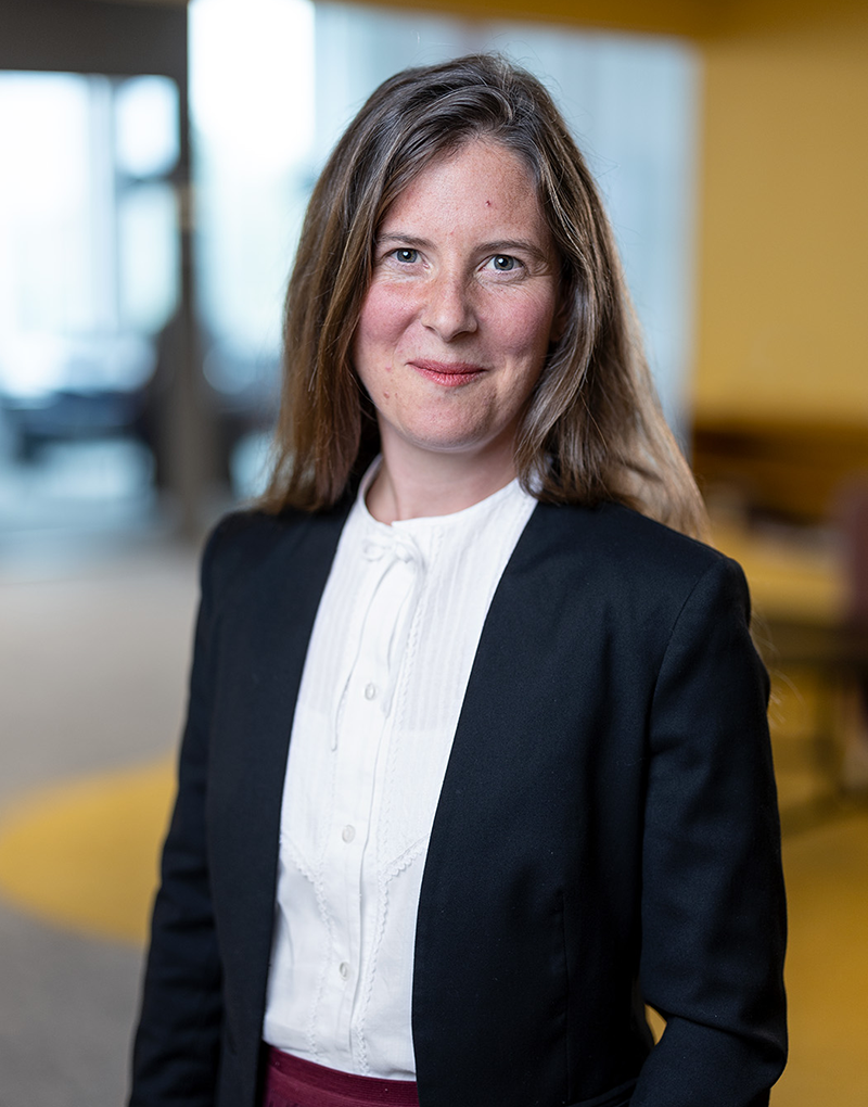 Bild på >Säkerhets- och stabschef Lisa Gard